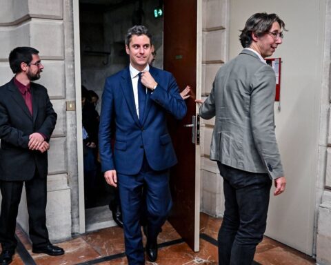 Gabriel Attal soutenu par son parti pour une candidature à la présidentielle de 2027