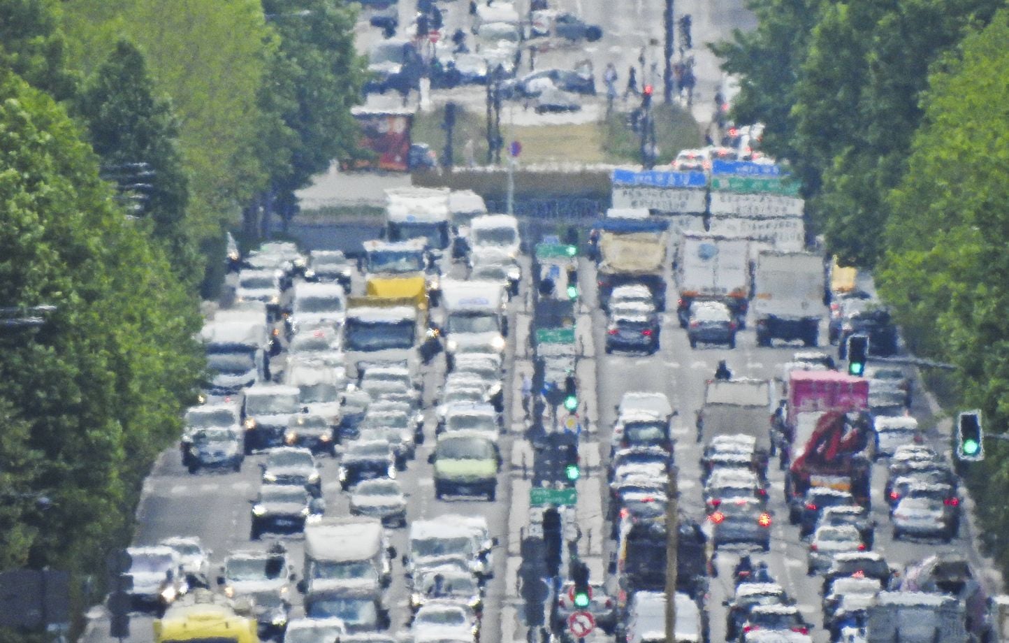 Île-de-France : la dégradation de la qualité de l'air causée par la chaleur entraîne une pollution à l'ozone prévue