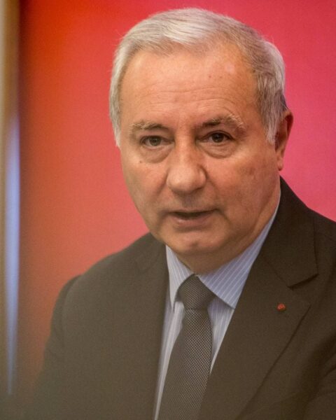 Jean-Luc Moudenc élu à la présidence de France urbaine, succède à Johanna Rolland