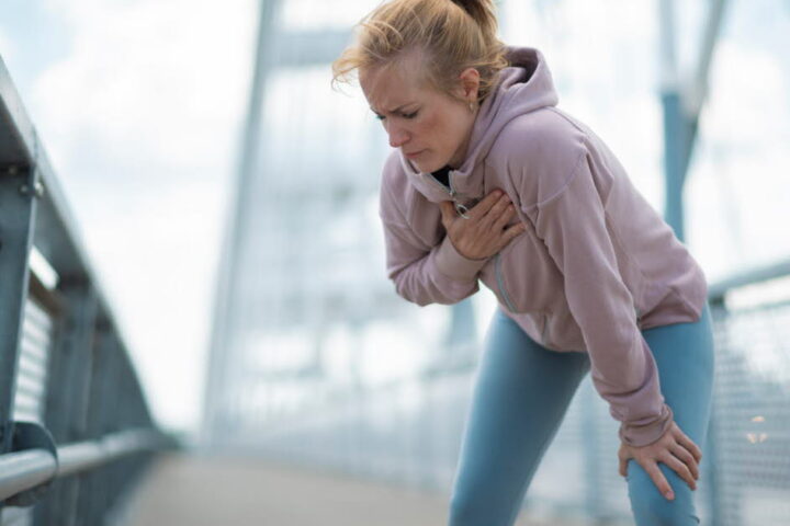 La cardiomyopathie hypertrophique : symptômes, risques et importance du dialogue médical