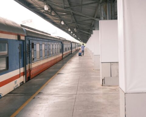 La carte bancaire pourrait devenir un titre de transport en Île-de-France.