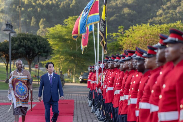 La diplomatie de l’arrivée puis de l’annonce du président taïwanais irrite la Chine