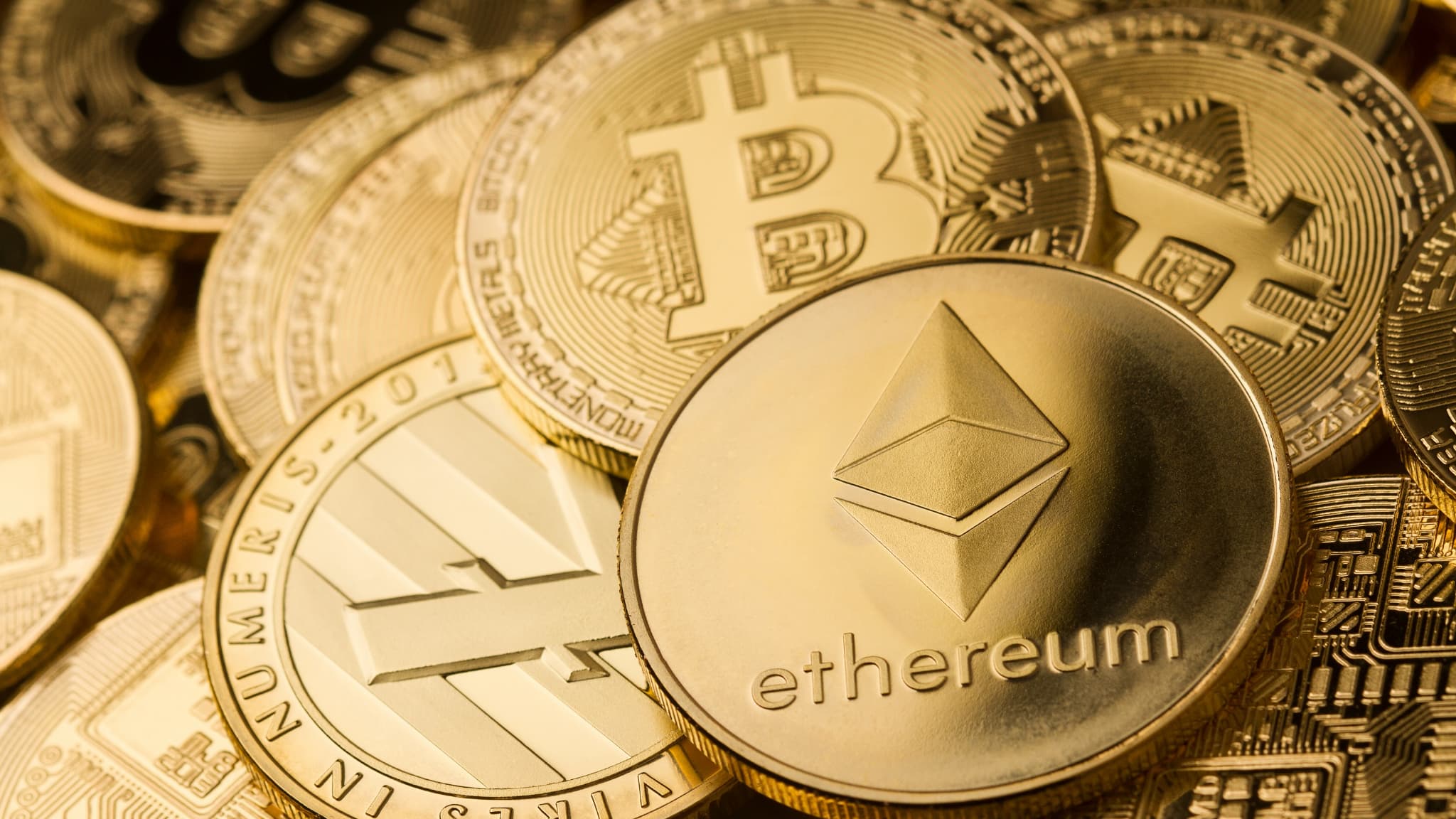 La famille Trump investit dans des actions de sociétés de cryptomonnaies malgré la chute du marché
