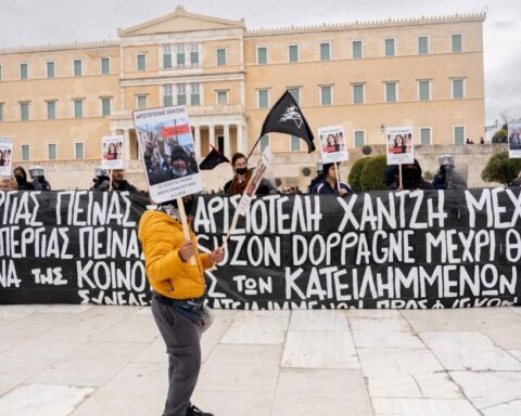 La Grèce enregistre son 1er mai le plus froid depuis 70 ans avec 14 degrés à Athènes