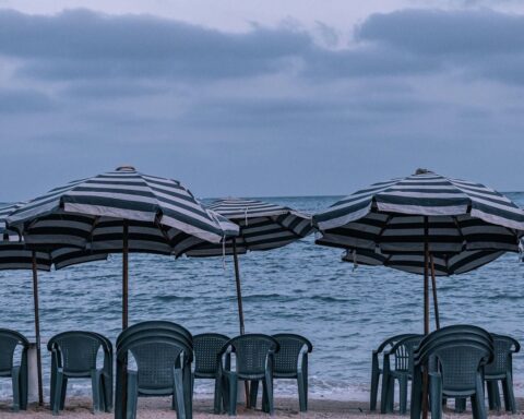La Grèce renforce ses règles sur les plages protégées face au surtourisme