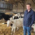 La reconstruction difficile de Nicolas après l'incendie dévastateur de sa ferme à Angerville-l'Orcher