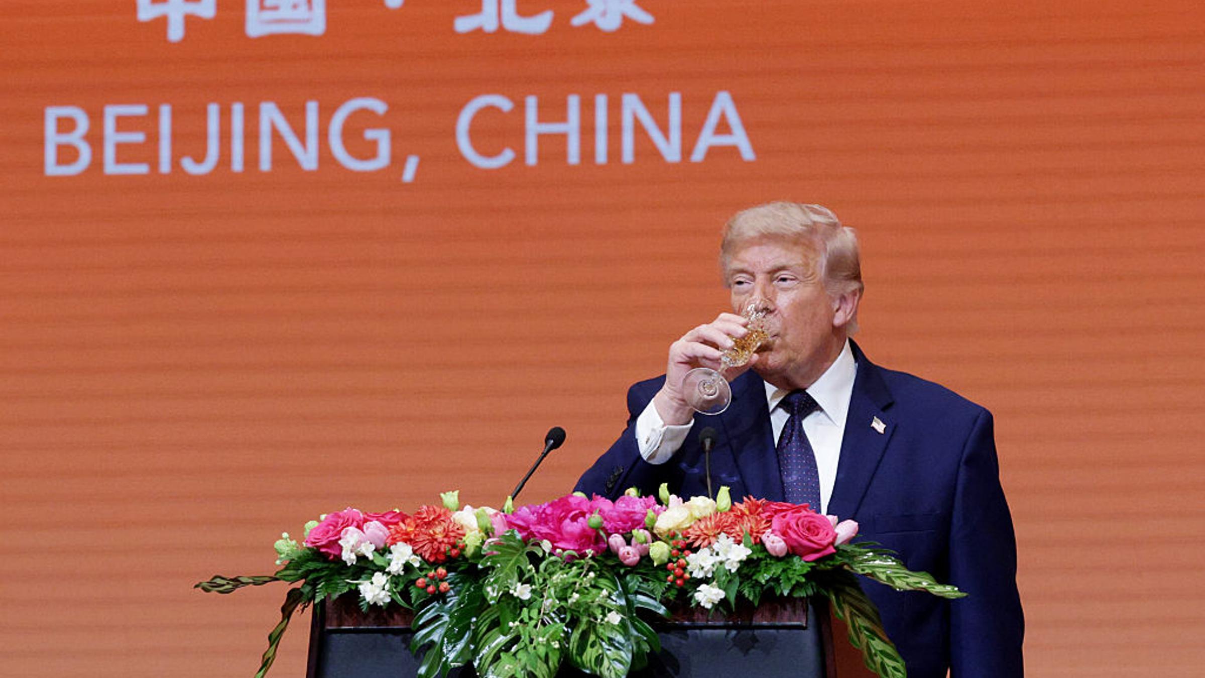 La visite de Trump en Chine souligne le changement de pouvoir vers l'Est