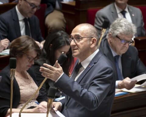 Laurent Nuñez présente un projet de loi contre l’entrisme visant les structures séparatistes et ultraviolentes