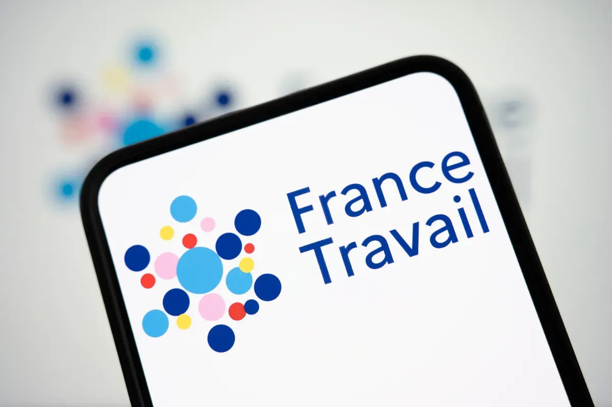 Le chômage atteint des sommets, le gouvernement renonce à l'objectif du plein emploi.