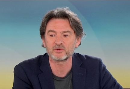 Le député Erwan Balanant critique le rapport de Charles Alloncle sur l'audiovisuel public
