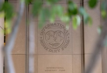 Le FMI exhorte la France à réduire ses dépenses pour stabiliser ses finances publiques