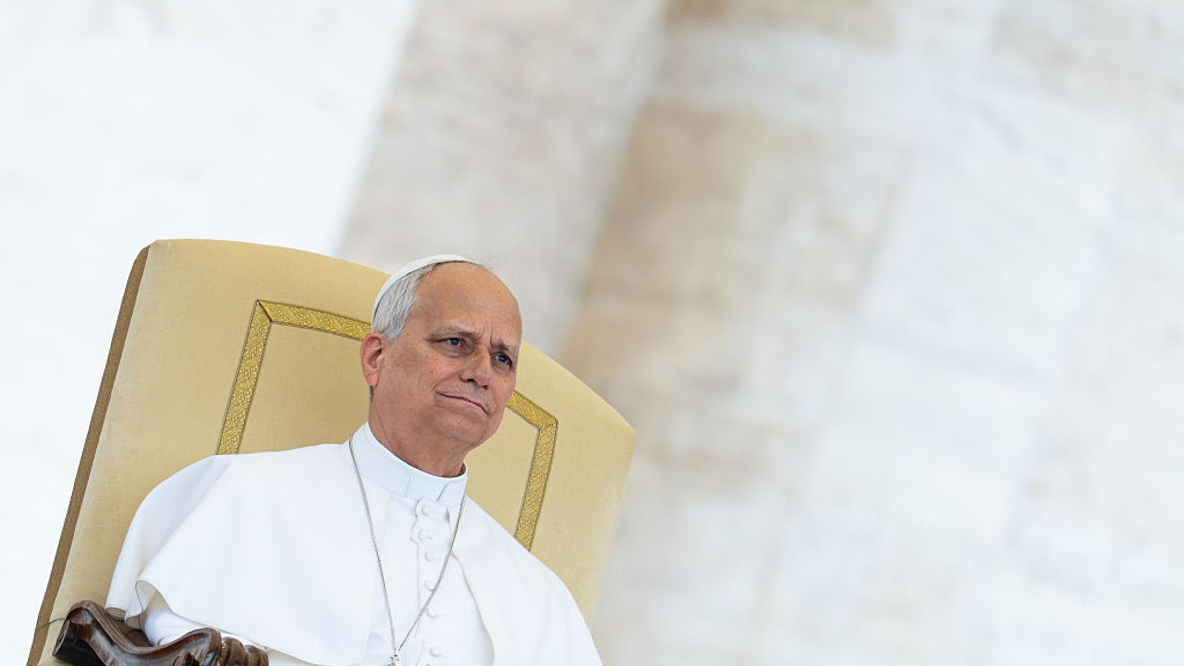 Le pape Léon rejette les accusations de Trump sur les armes nucléaires et appelle à la vérité