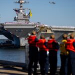 Le porte-avions américain Gerald Ford regagne les États-Unis après 326 jours en mer