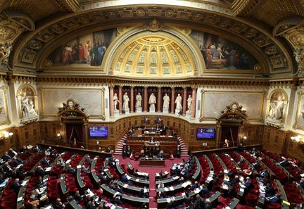 Le Sénat accentue les amendements pour retarder l'adoption de la loi sur l'aide à mourir