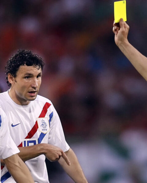 Lens accueille le Paris Saint-Germain : un événement marquant et des records de la Coupe du monde à célébrer.