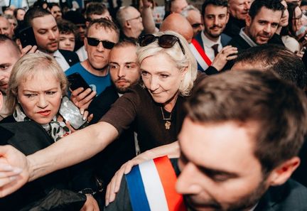 Marine Le Pen demande une taxation des surprofits de TotalEnergies si le prix des carburants ne baisse pas