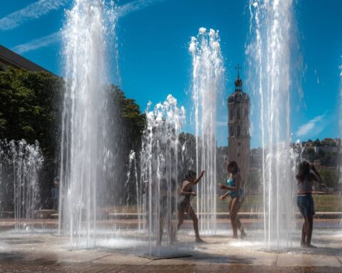 Météo : la chaleur dépasse 35ºC dans le Sud-Ouest de la France ce vendredi