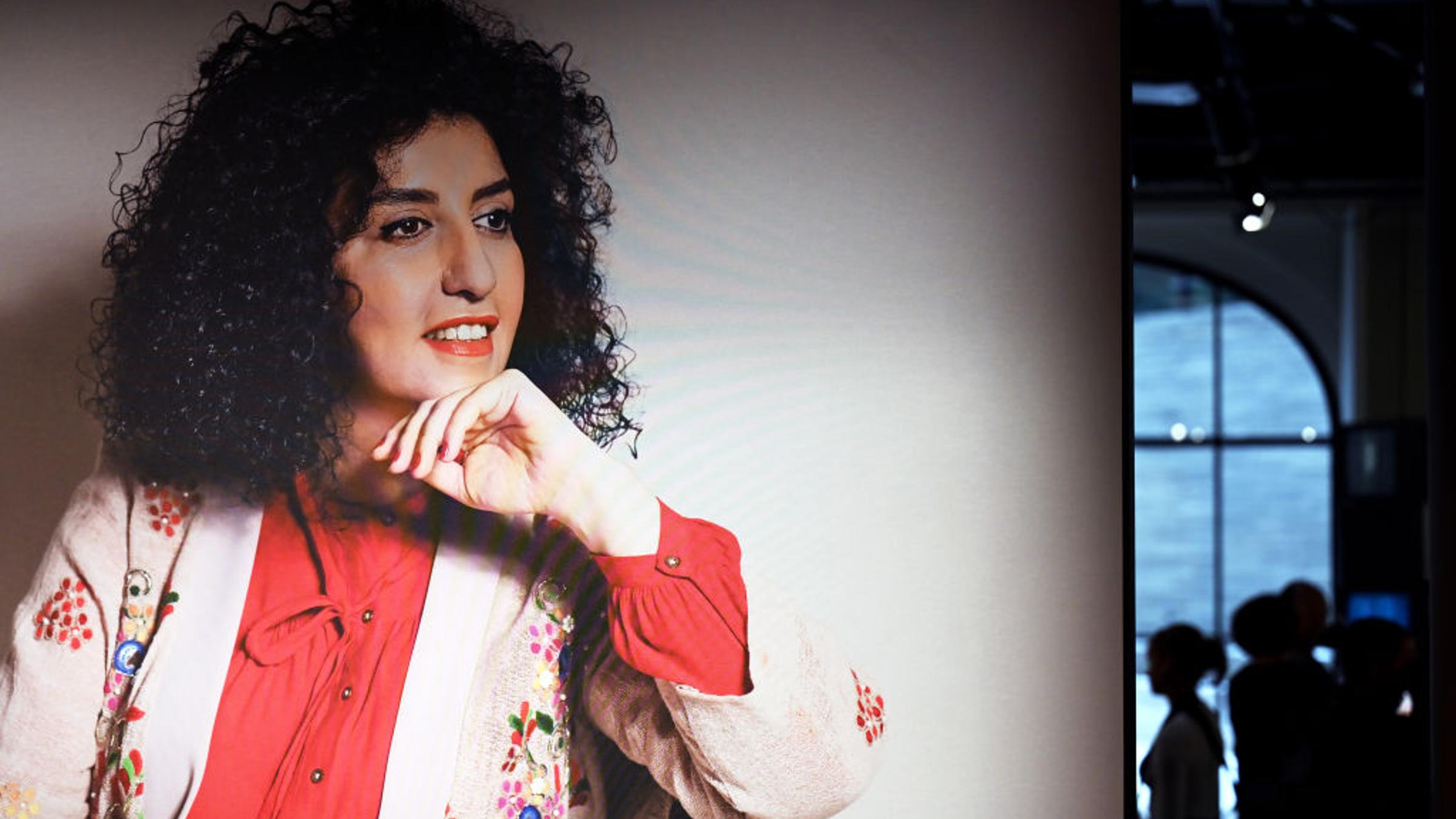 Narges Mohammadi dans un état critique en détention iranienne, selon sa famille