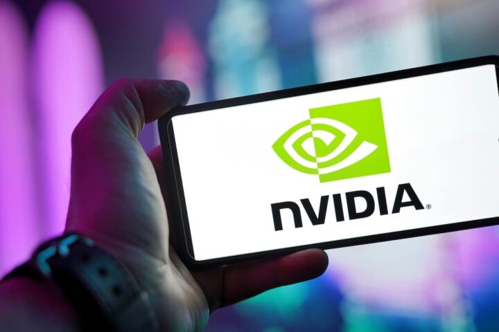 Nvidia dépasse désormais le PIB français, suscitant l'inquiétude de Wall Street.