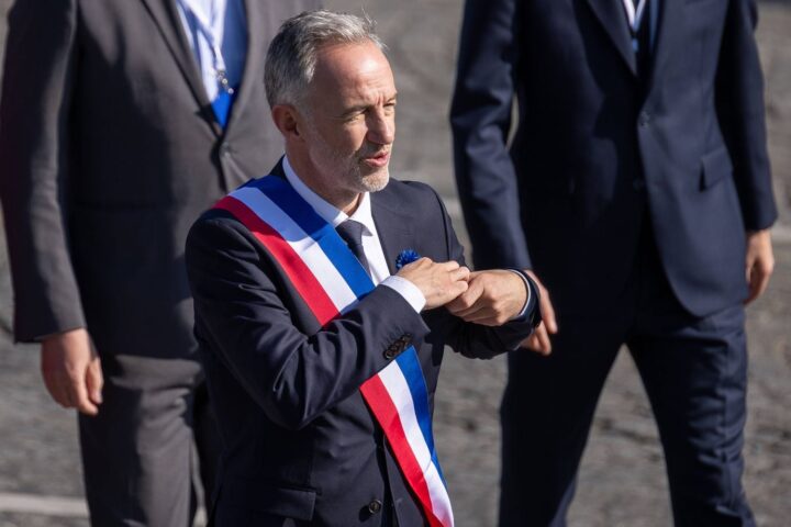 Paris : Emmanuel Grégoire présente son plan pour garantir le « droit au beau » dans tous les quartiers