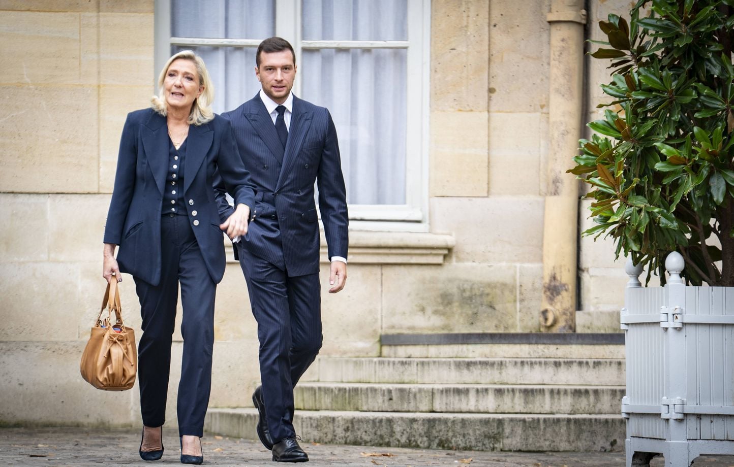 Présidentielle 2027 : Bardella et Le Pen dominent les sondages du premier tour, Edouard Philippe en embuscade