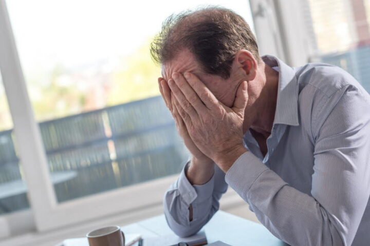 Quatre signes précurseurs du burn-out à reconnaître pour agir efficacement