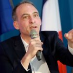 Raphaël Glucksmann juge qu’il est « bien trop tôt pour se déclarer candidat » à la présidentielle de 2027