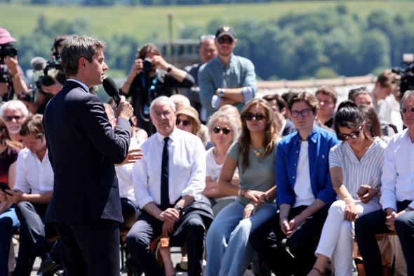 Raphaël Glucksmann se donne trois mois pour décider de sa candidature à l’élection présidentielle de 2027