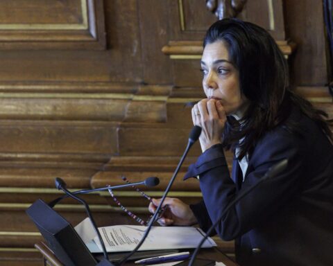 Sophia Chikirou jugée mardi pour escroquerie devant le tribunal correctionnel de Paris