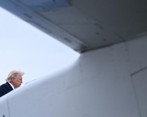 Trump annonce un accord de paix avec l'Iran "en grande partie négocié", Téhéran réagit
