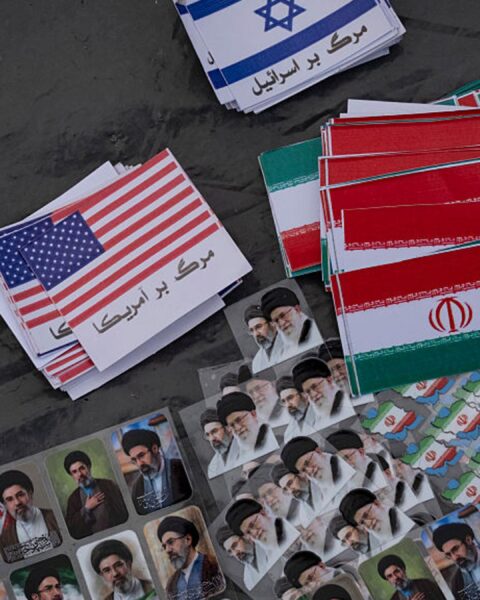 Trump insiste sur le maintien d'un cessez-le-feu avec l'Iran malgré les attaques en cours