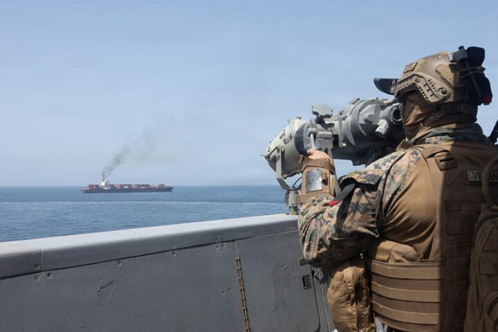Trump qualifie la marine américaine de « pirates » pour faire respecter le blocus maritime contre l'Iran