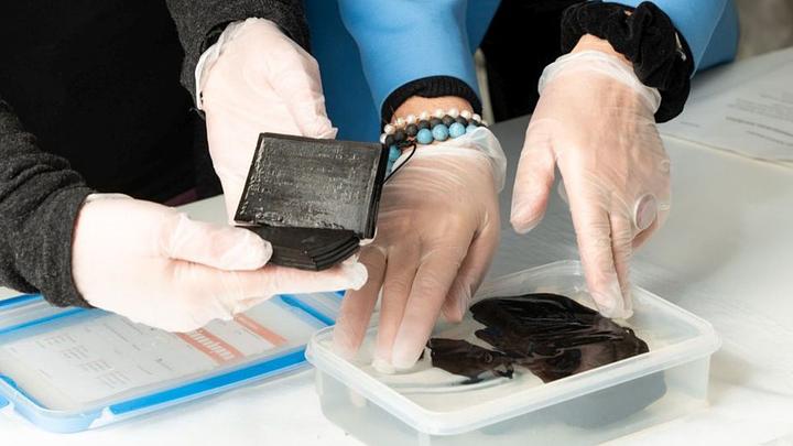 Un carnet médiéval retrouvé dans une latrine à Paderborn après 700 ans