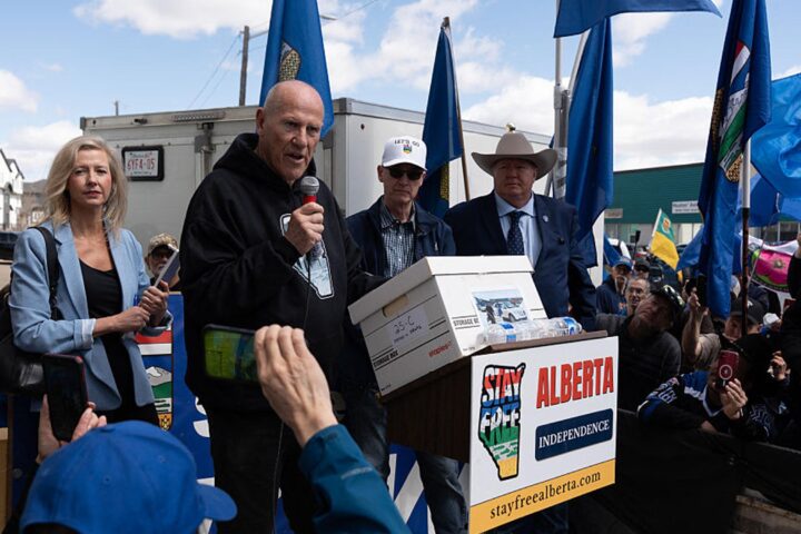 Un référendum sur l'indépendance de l'Alberta pourrait être organisé avant la fin de l'année