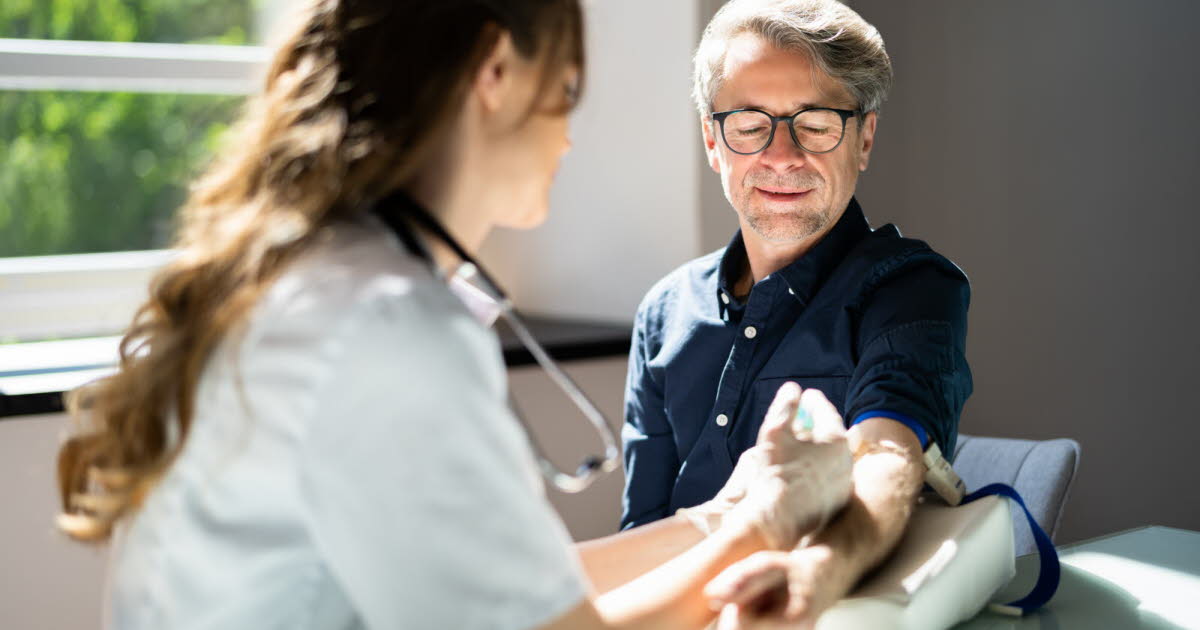Un test sanguin pour améliorer le dépistage du cancer du poumon en France