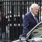 Accident de voiture impliquant le chauffeur de Jean-Pierre Raffarin : questions sur ses privilèges