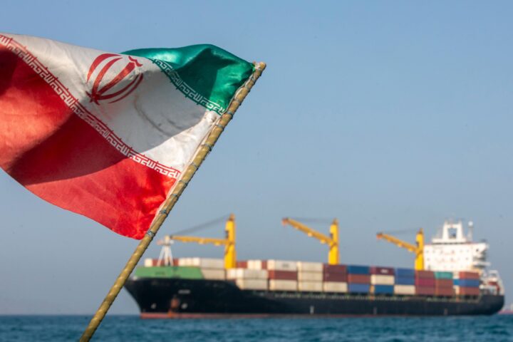 Accord préliminaire entre les États-Unis et l'Iran : engagement de Washington à lever les sanctions