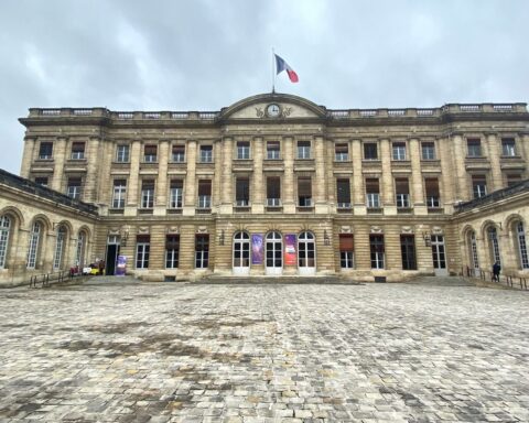 Bordeaux : le nouveau maire Thomas Cazenave alerte sur une dette municipale « intenable »