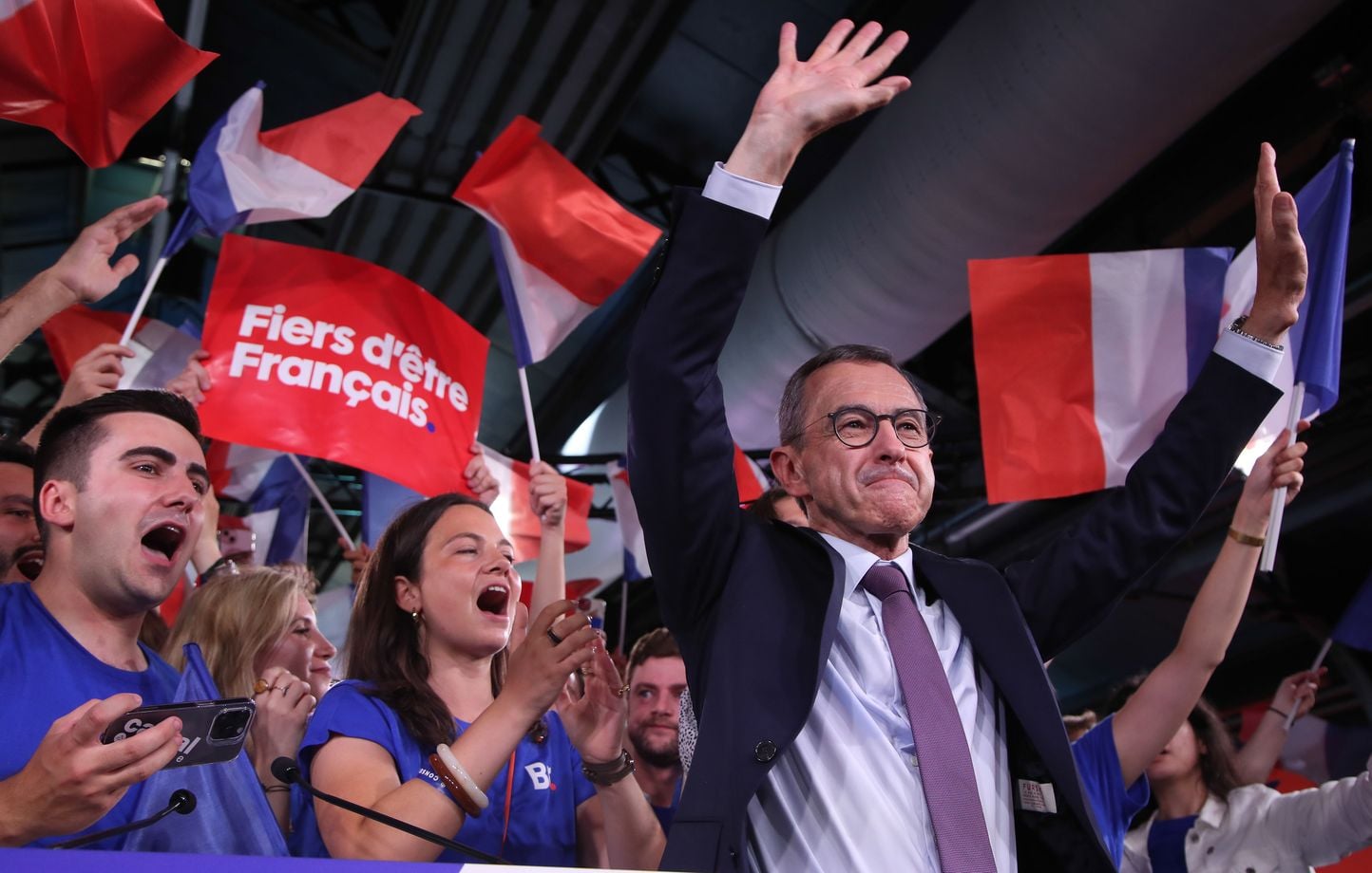 Bruno Retailleau présente sa candidature à la présidentielle 2027 avec Boualem Sansal au Parc floral de Paris