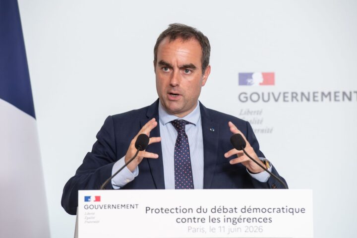 Budget 2027 : Sébastien Lecornu demande aux ministres de revoir leurs financements et de prioriser les projets