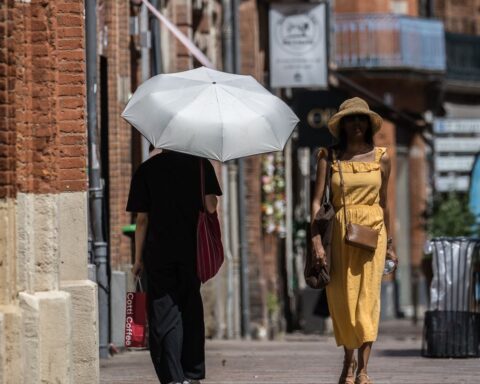 Canicule : 26 départements, dont Paris, placés en vigilance orange à partir de jeudi