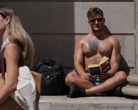 Canicule en Europe : la France subit sa journée la plus chaude, l'alerte rouge se propage