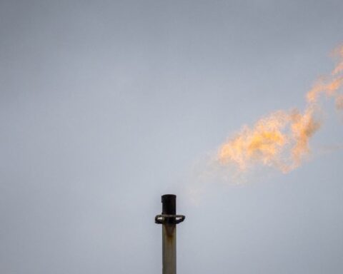 Climat : les financements des banques aux énergies fossiles atteignent 906 milliards de dollars en 2024