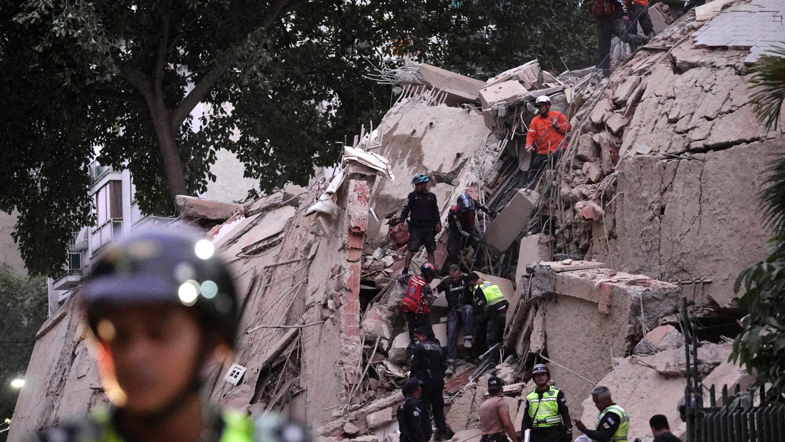 Comment aider les victimes des tremblements de terre au Venezuela