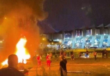 Conséquences des débordements après la victoire du PSG : le gouvernement veut faire payer les casseurs