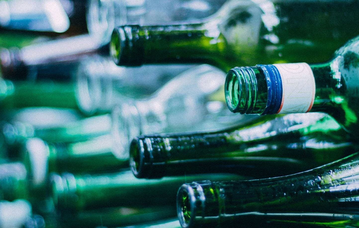 Consigne du verre : un an après, le bilan de l'expérimentation professionnelle reste décevant