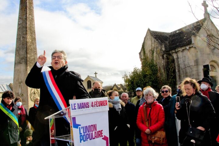 Coupe du monde 2026 : La France insoumise lance un maillot politique floqué Mélenchon 27