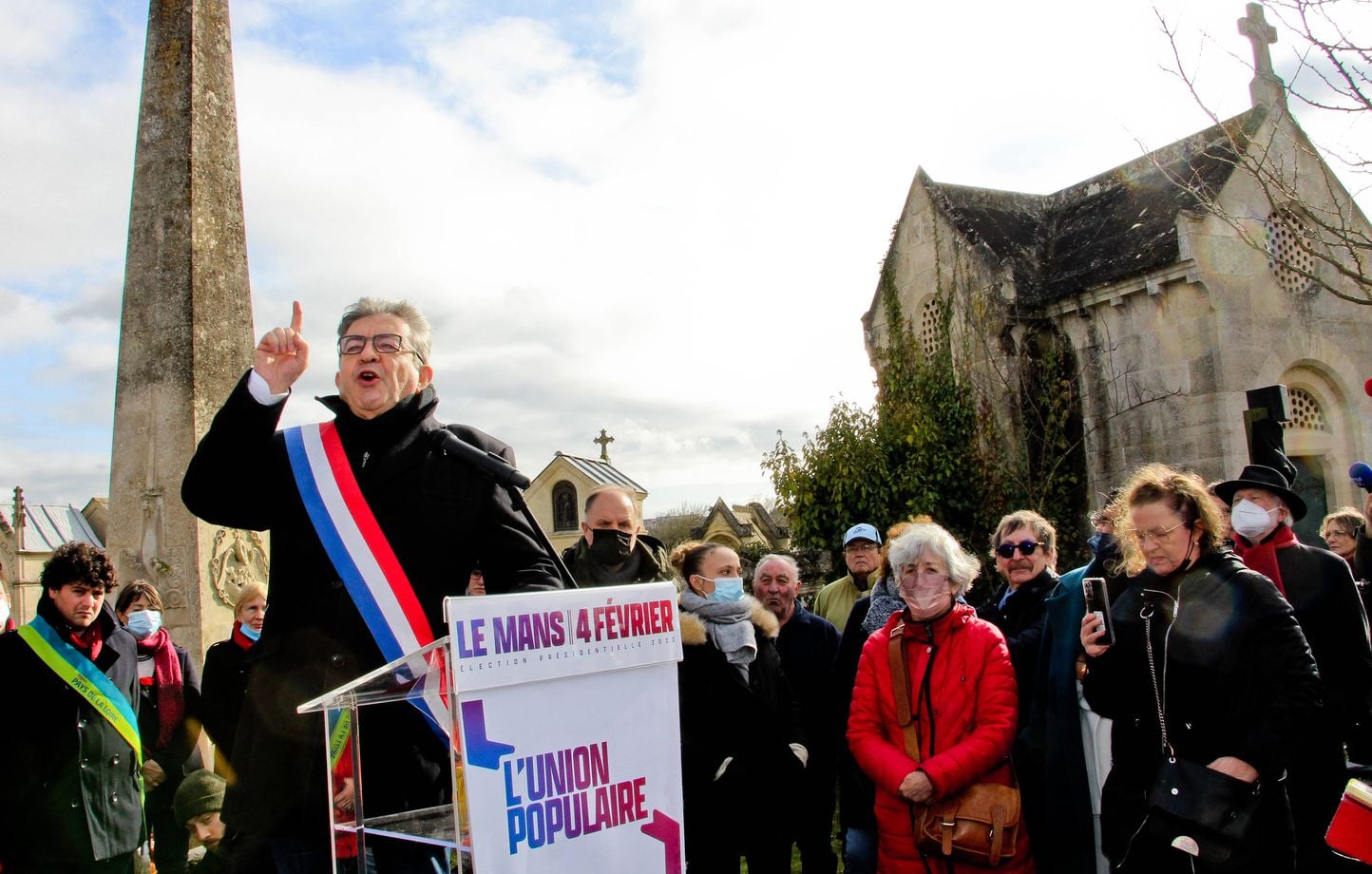 Coupe du monde 2026 : La France insoumise lance un maillot politique floqué Mélenchon 27