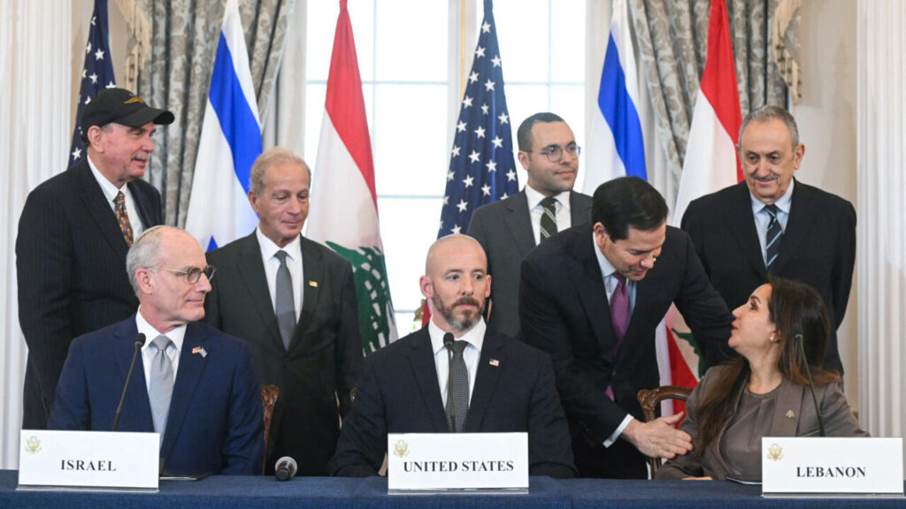 Israël, Liban et États-Unis signent un accord-cadre pour promouvoir la paix au Moyen-Orient