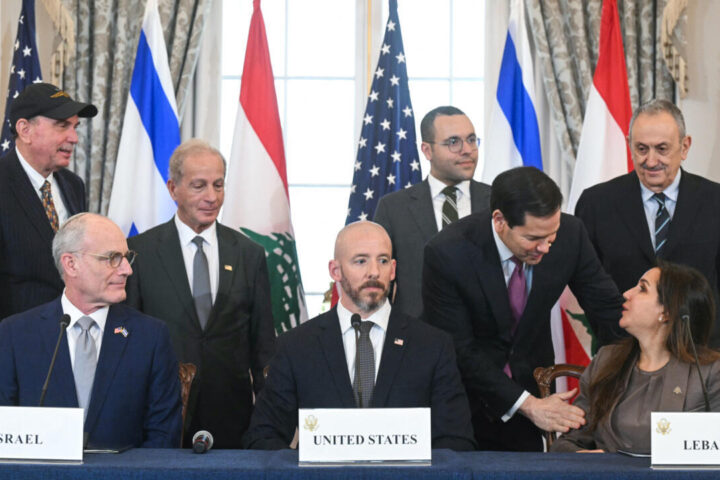Israël, Liban et États-Unis signent un accord-cadre pour promouvoir la paix au Moyen-Orient